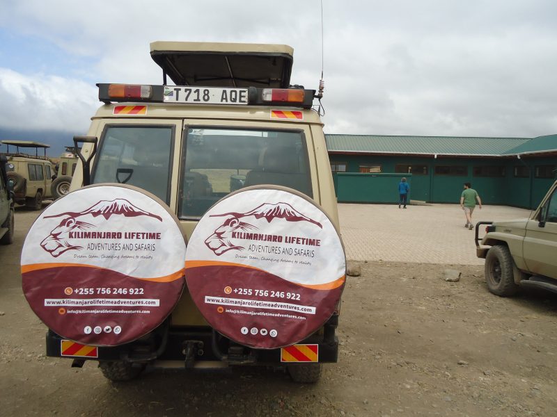 4 days tanzania sharing safari