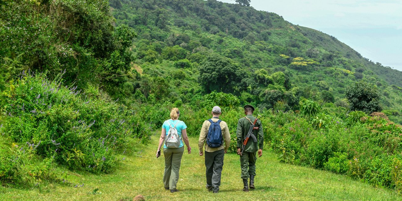 waliking safari arusha national park